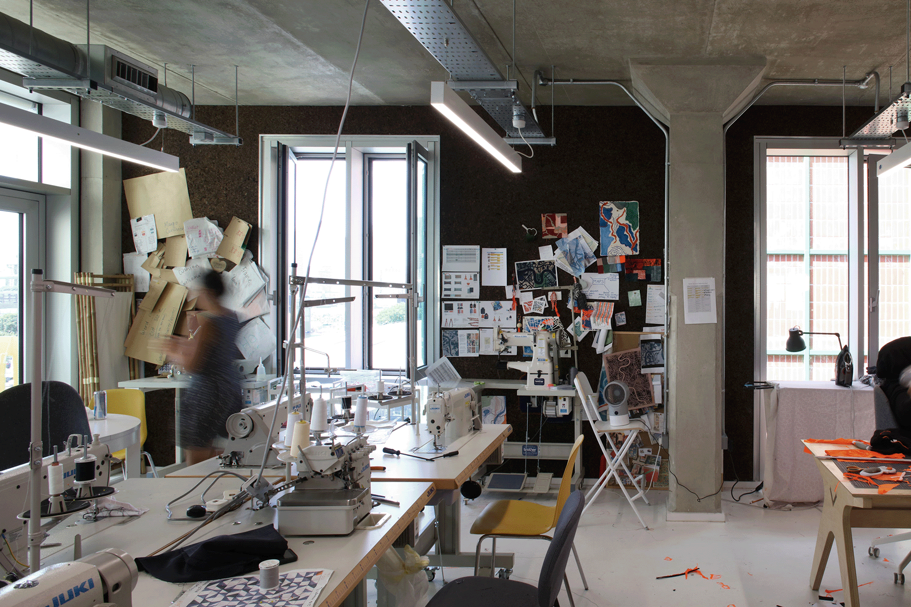 AKA_000_Home Page GIF